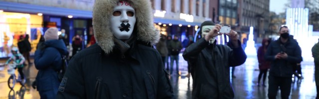 Maskikandmise vastased kogunesid meeleavaldusele