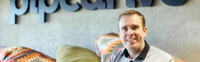 Ragnar Sass ostis Toyota Hiluxi ja sõidab sellega Ukrainale appi