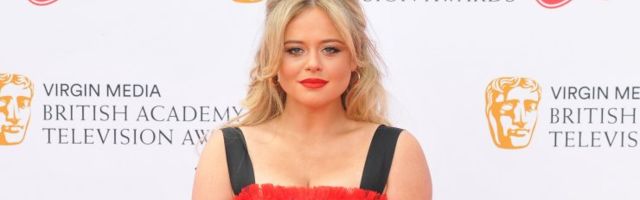 KLÕPS | Uskumatu! Emily Atack on karantiinis olles saavutanud imelise figuuri