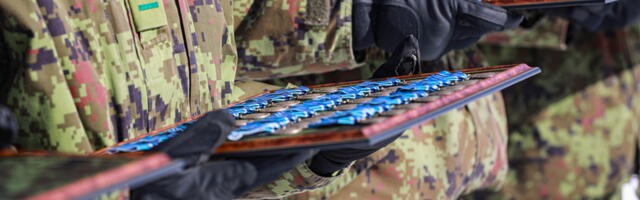 Võrus teeninud Ameerika Ühendriikide sõdureid tunnustati missioonimedalitega