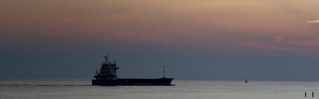 Vene meedia teatel põrkasid Peterburi lähedal kokku kaks kaubalaeva