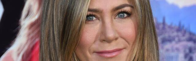 Jennifer Aniston jagab kolme väga erinevat raamatusoovitust