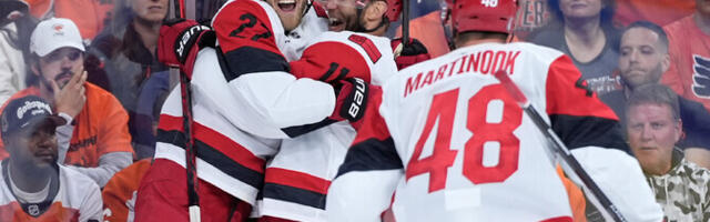 Hurricanes teenis Philadelphia üle kolmanda järjestikuse võidu