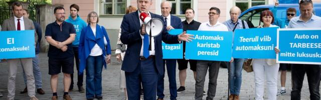 Riigikogu liikmed nõuavad tuleval nädalal erakorralist istungit. Reinsalu_ on aeg tõmmata automaksule joon peale