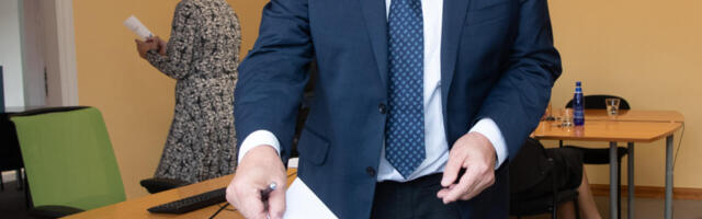 Riigikogu nabaalune ekspert tegutseb jälle