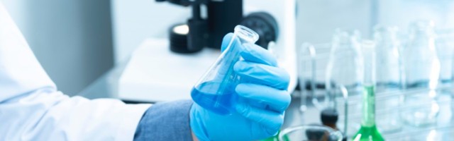 USA ekspertide petitsioon FDA-le: Aeglustage Covid-19 vaktsiinidele täieliku heakskiidu andmist ja koguge rohkem ohutusandmeid!