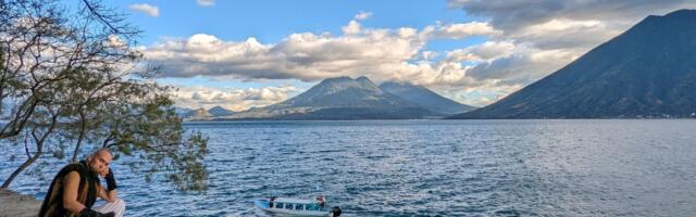 EKSTAATILINE ELU igavese kevade maal Atitlani järve ääres