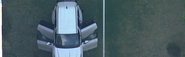 VIDEO | Austraalias Sydneys rammis mees autoga läbi Venemaa konsulaadi värava