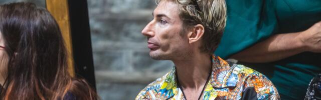 Strippar Marco sajatab: kui mul oleks pipragaas, oleksin selle rõõmuga turvamehele näkku lasknud