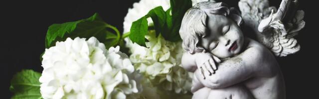 Suri naine, kes kandis 9 aastat kõhus «kivibeebit»