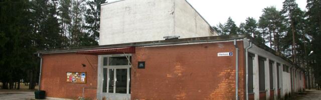 Kohtla-Järve linnavalitsus heitleb koondamis- ja sulgemishirmudega