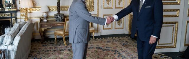 President Karis kohtus Ühendkuningriigi kuninga Charles III-ga
