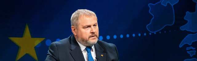 Riho Terras: peaminister kõndis riigikaitse teemadel lati alt kükakil läbi