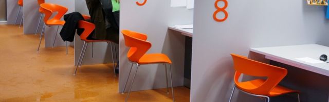 Registreeritud töötus jätkab kasvu, ka tööpakkumiste arv on kasvama hakanud