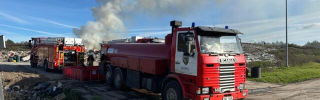 Väätsal põles prügila, Koigis põletati lõkkes suuri palke