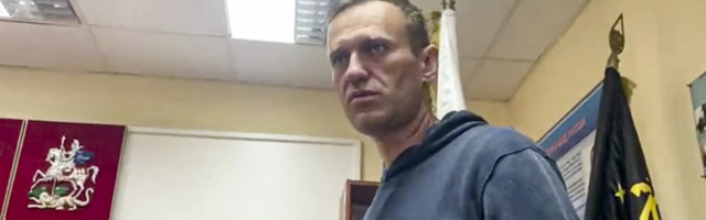 Kohus: Navalnõi jääb 30 päevaks vahi alla
