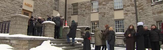 Teatritudengid juhtisid tähelepanu noorte jaoks liigkallitele teatripiletitele