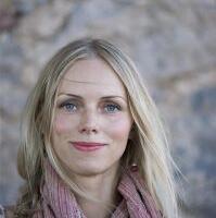 Suitsu nurk XII  –Kristiina Ehini „*sel aastavahetusel Tallinn-Moskva rongis“