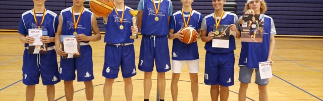 Läänemaa koolispordiliidu meistrivõistlused korvpallis võitis ühisgümnaasium