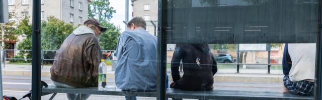 FOTOD | „Trammipeatustes käib pidev lällamine.“ Tallinnas Sikupillis ollakse hädas joodikukampadega