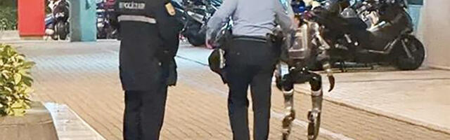 VIDEO: Hiinas kukkus robot tänaval vaidlema, politsei pidas kinni