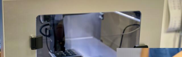 TÜ Kliinikumi apteek sai Lastefondi toel Euroopas ainulaadse 3D tabletiprinteri