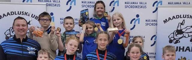 Maadlejad said Märjamaalt ja Raplast medaleid