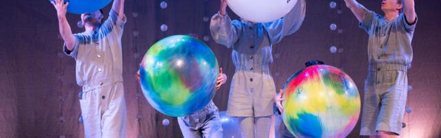 Eesti Noorsooteatris esietendub koguperelavastus „Uperpall”