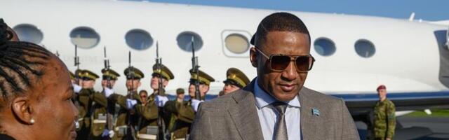 GALERII | Eestisse saabus riigivisiidile Botswana president