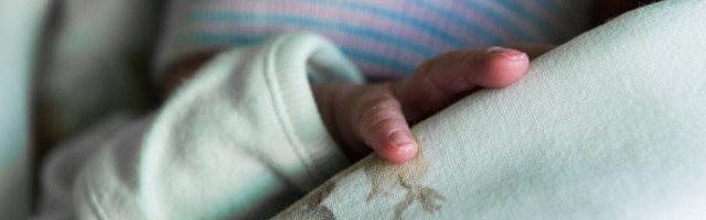 Koroonapandeemia ajal sündis varasemast rohkem lapsi surnult