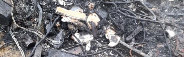 Järvamaa päästjate toimekas reede: liiklusõnnetus, keskkonnaohtlik lõke, süttinud tahmalõõr ning hädaolukorda sattunud eakas