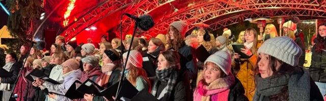 Galerii: Pärnus toimus esmakordselt Pärnumaa jõululaulupidu