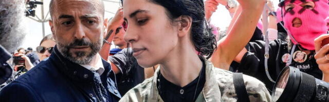 Pussy Rioti juht Nadja Tolokonnikova: Veneetsia biennaali korradajad on korrumpeerunud
