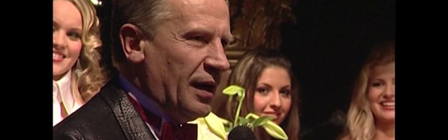 Reporter: Valeri Kirss kinkis rahvusarhiivile 36 missiteemalist VHS-i