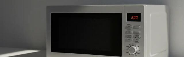 Mikrolaineahi: neid toite sinna panna ei tohi – vastasel juhul võib juhtuda halvim