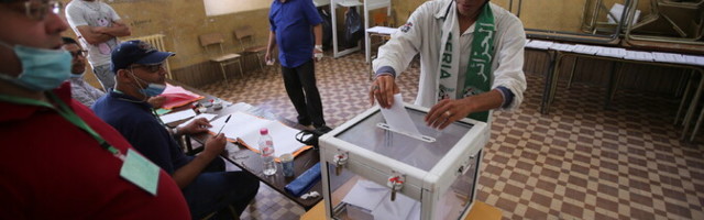 Alžeeria valimistel ennustatakse demokraatiameelsete jõudude võitu