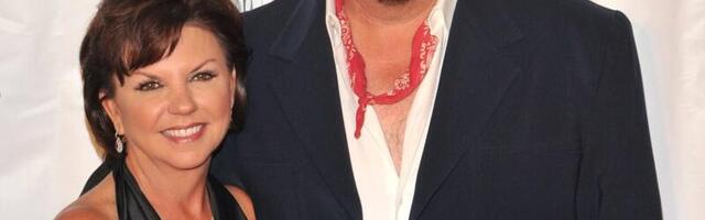 Kantrimaailm on leinas_ suri üks kuulsamaid lembelüürikuid Toby Keith