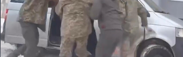 VIDEO: Ukrainas pikendati sundmobilisatsiooni