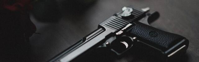 Relvaga politseinikke sihtinud mees lasti maha: surmav jõud kui viimane valik