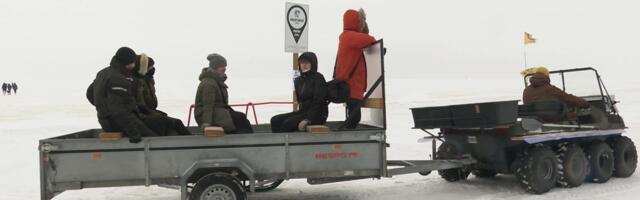 Reporter: Pärnu lahe jääl sai kalataksoga kohvikusse