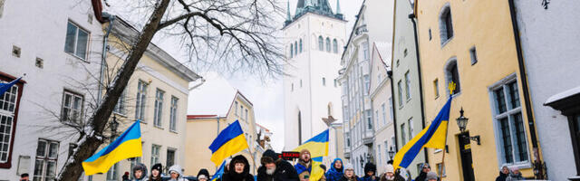 Galerii: Tallinnas korraldati Ukraina toetuseks rongkäik