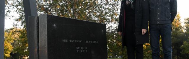 PÄRNUS MÄLESTATI ESTONIAL HUKKUNUID