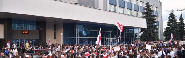 Valgevene riigitelevisiooni töötajad esitasid ultimaatumi: tsensuurile tuleb lõpp teha või meie esmaspäevast tööle ei naase