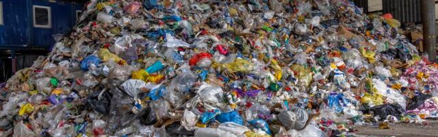 Prügiveos esineb endiselt viivitusi. Firma juht_ suudame enam-vähem lepingu tingimusi täita