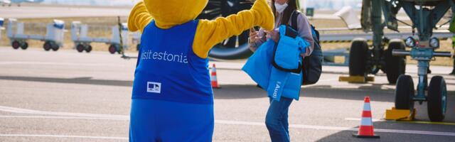 Tartu lennujaamas maandus ligi 200 tipplaskesuusatajat