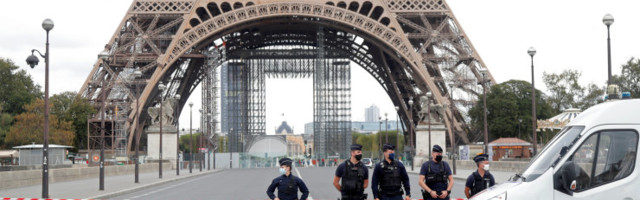 Pariisis evakueeriti pommiähvarduse tõttu Eiffeli torn ja selle ümbrus