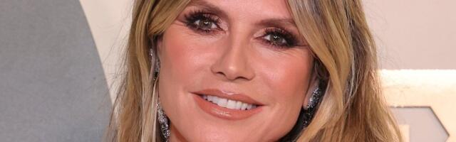 KUUM KLÕPS | Heidi Klum heitis rinnahoidja seljast ja nautis seksikas poosis päikeseloojangut