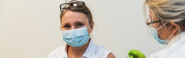 Eestis vaktsineerimine edeneb, 50-59-aastastest on kolmandik süstitud