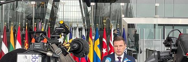 Minister Pevkur Brüsselis: Eesti jätkab Ukraina toetamist vähemalt 0,25 protsendiga SKP-st