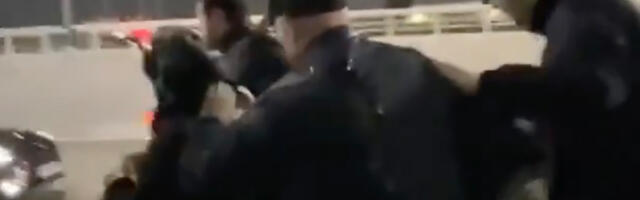 VIDEO: Gruusia endist presidenti loobiti munadega
